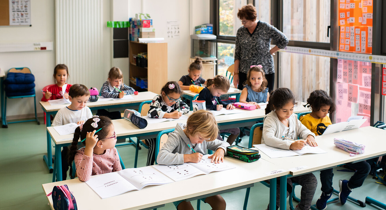 Classe dans une école élémentaire