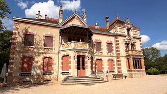 villa