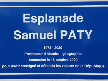 Plaque Esplanade Samuel Paty